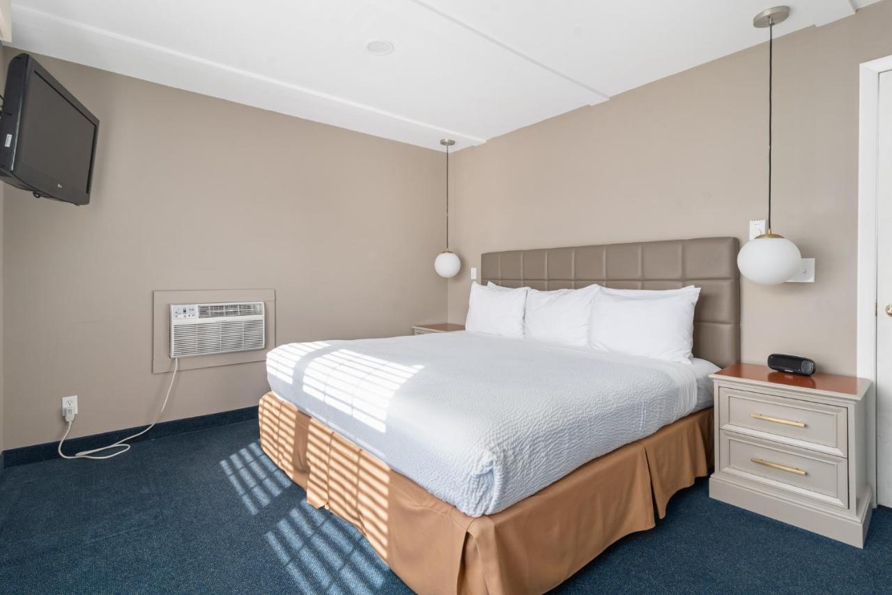 Clearwater Lakeshore Motel Mackinaw City Dış mekan fotoğraf