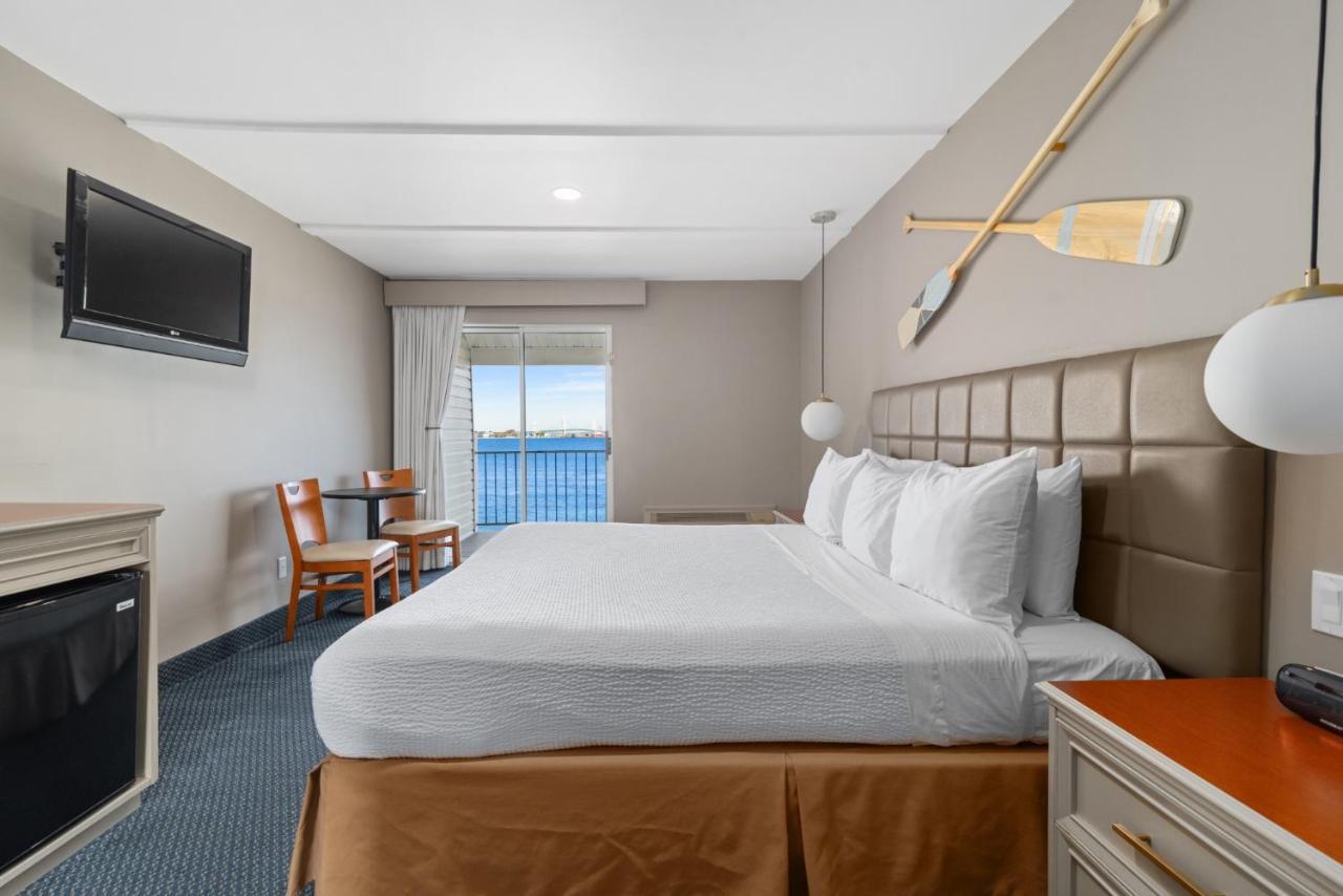Clearwater Lakeshore Motel Mackinaw City Dış mekan fotoğraf