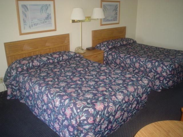 Clearwater Lakeshore Motel Mackinaw City Oda fotoğraf
