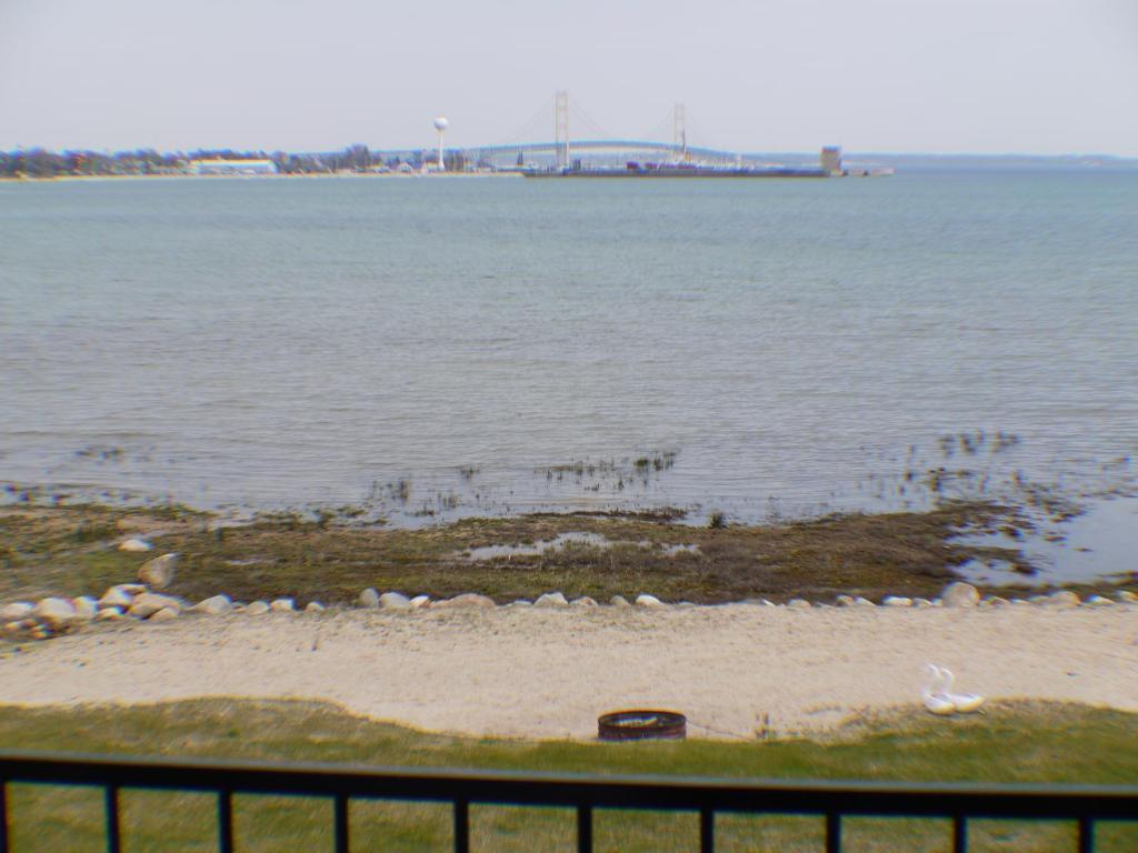Clearwater Lakeshore Motel Mackinaw City Oda fotoğraf